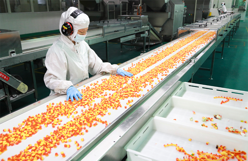 恒溫恒濕試驗(yàn)箱可應(yīng)用于食品行業(yè)設(shè)備試驗(yàn)測(cè)試